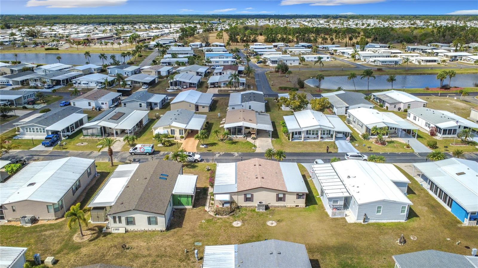 LA CASA MHP CO-OP - Residential