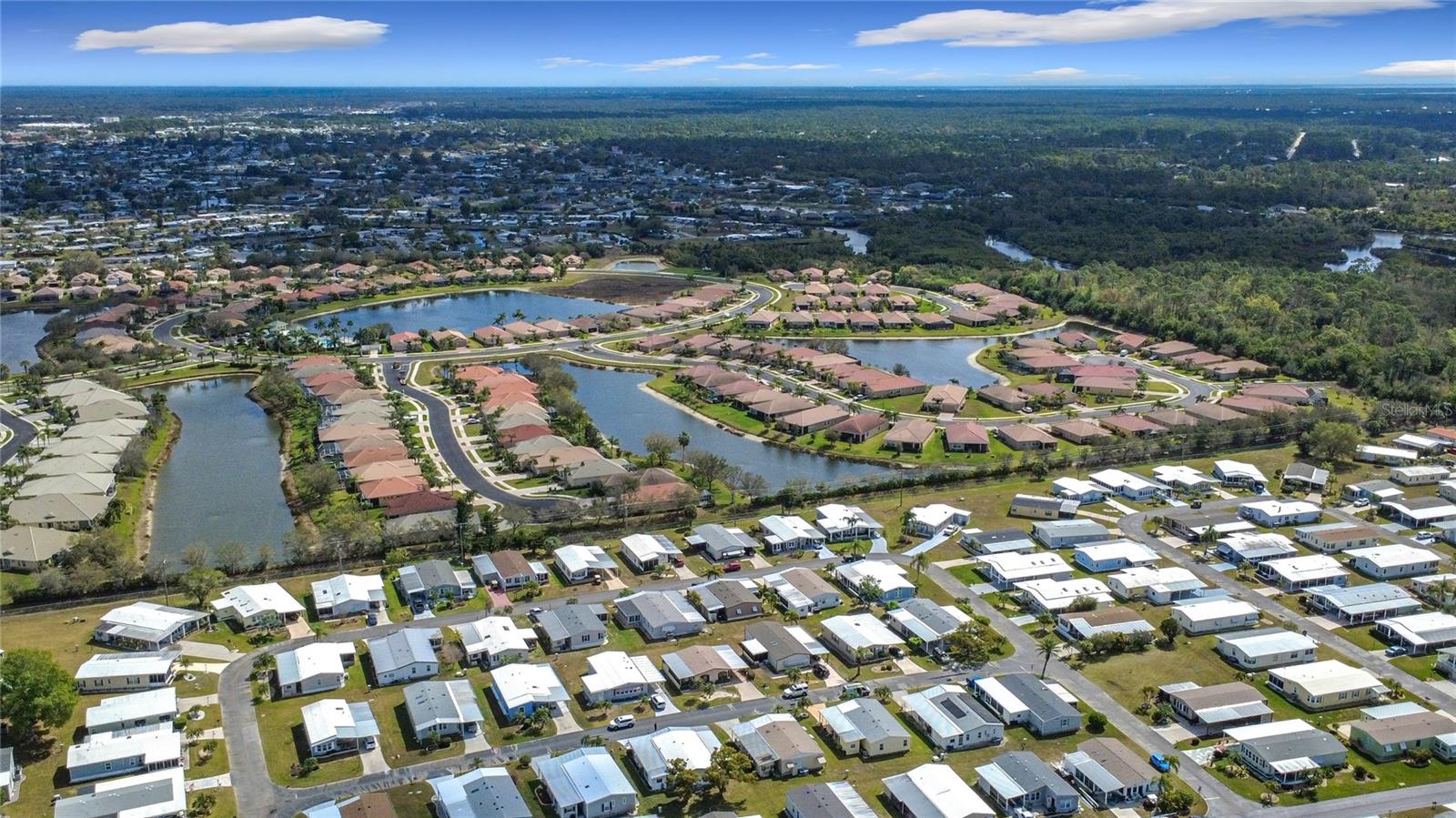 LA CASA MHP CO-OP - Residential