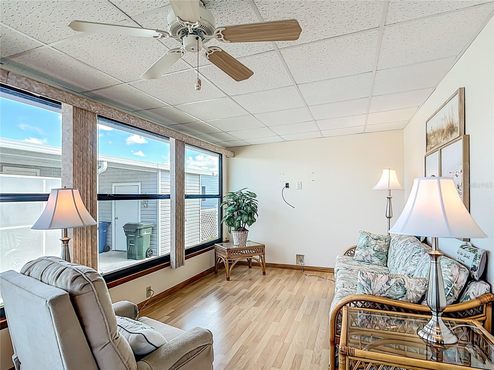 LA CASA MHP CO-OP - Residential