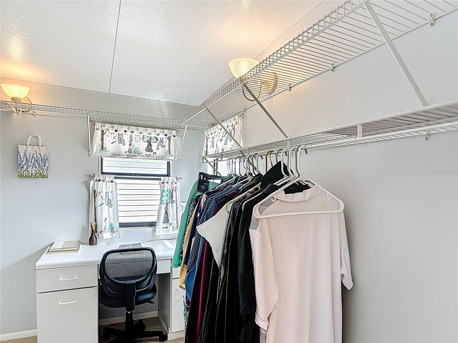 LA CASA MHP CO-OP - Residential