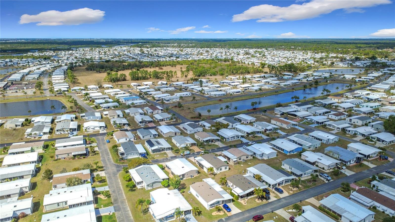 LA CASA MHP CO-OP - Residential