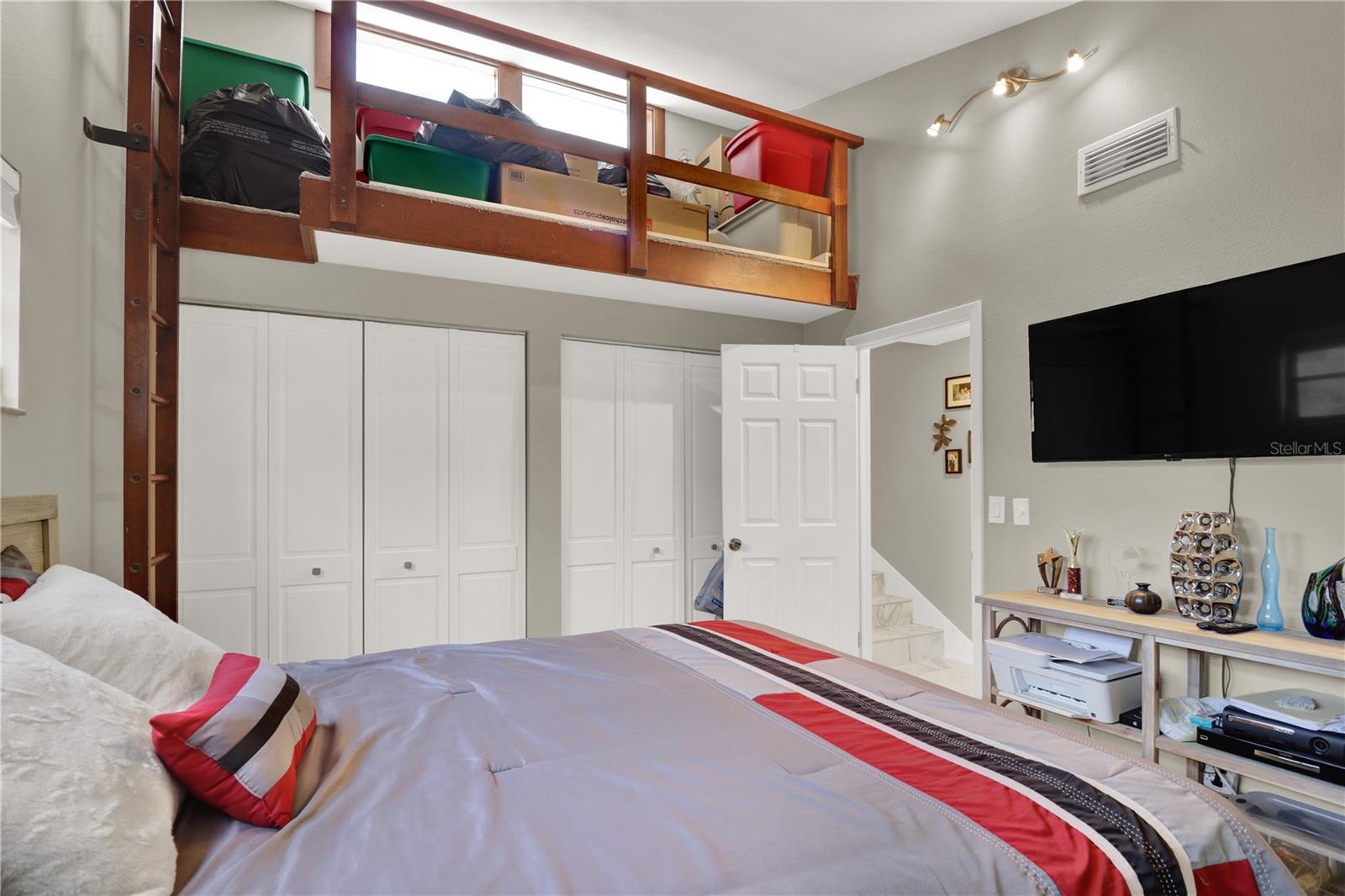OAK HILL ACRES - Residential