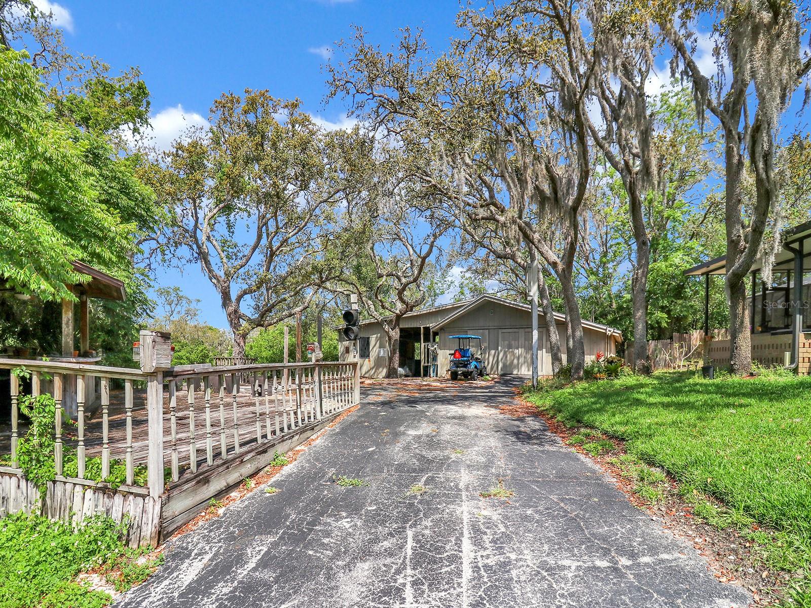 OAK HILL ACRES - Residential