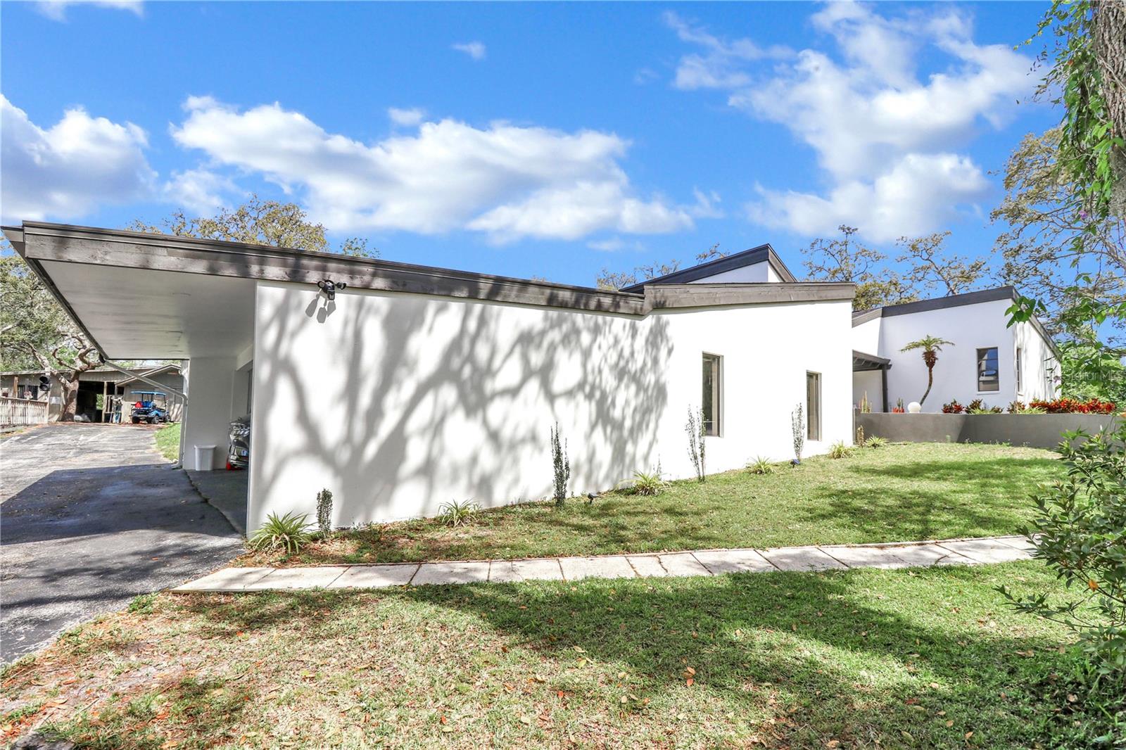 OAK HILL ACRES - Residential