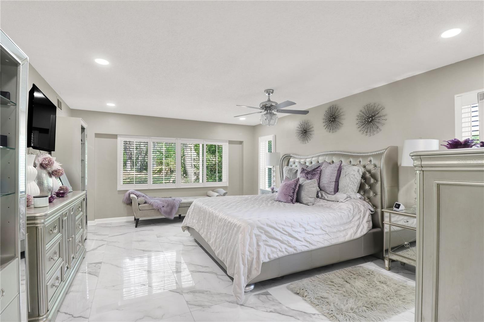 OAK HILL ACRES - Residential