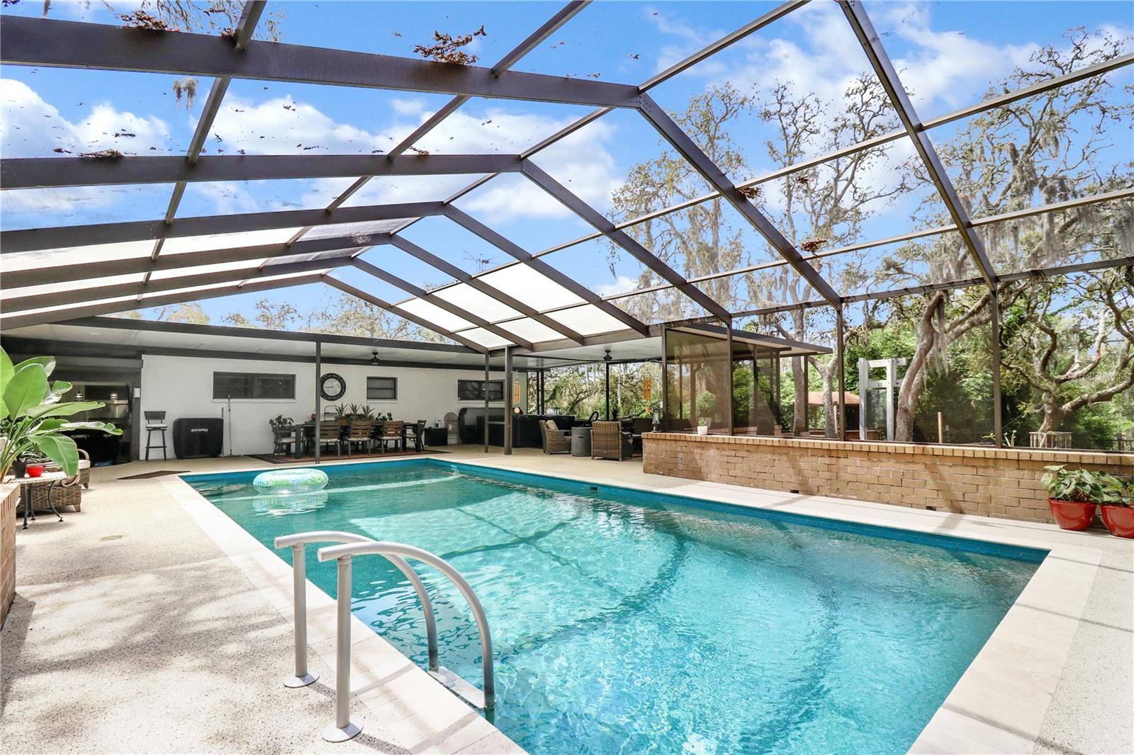 OAK HILL ACRES - Residential