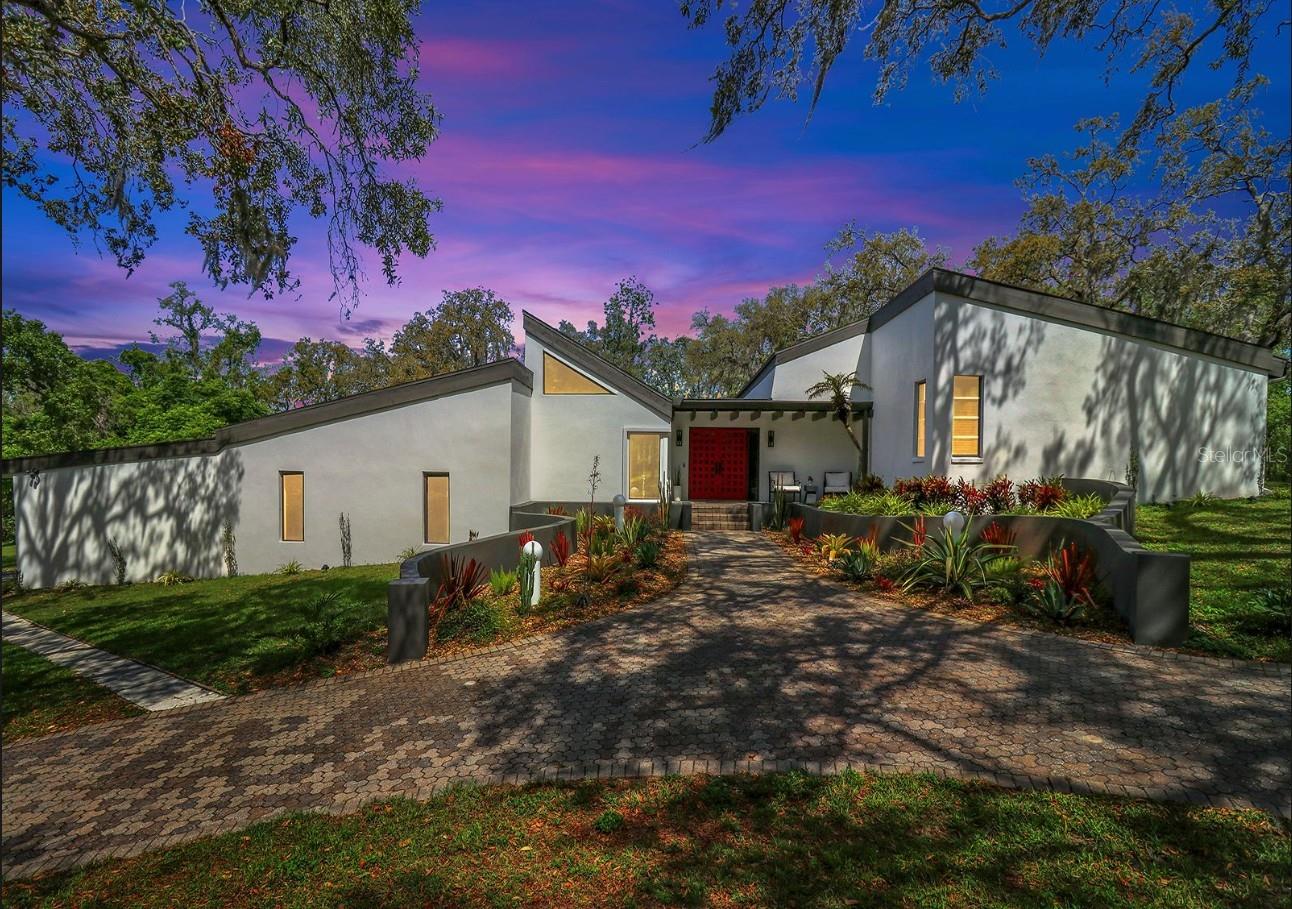 2947 CEDAR TRACE