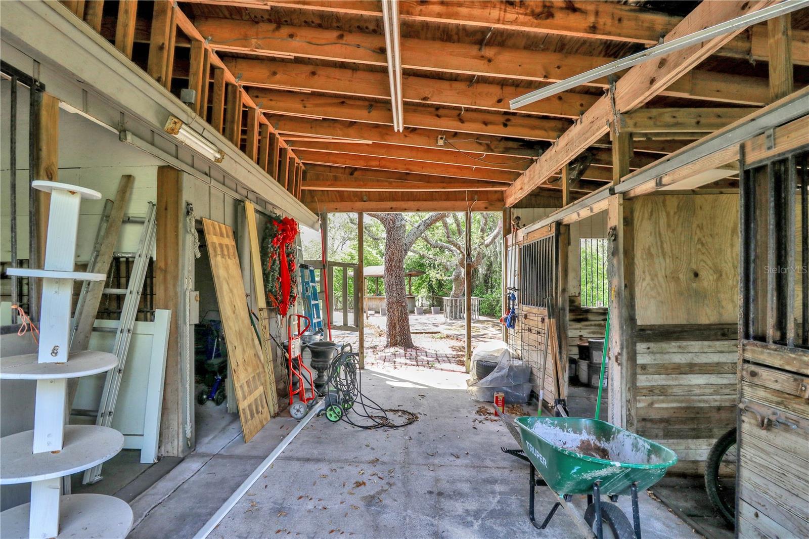 OAK HILL ACRES - Residential