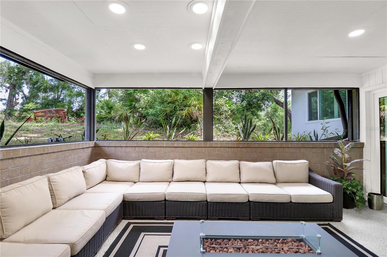 OAK HILL ACRES - Residential