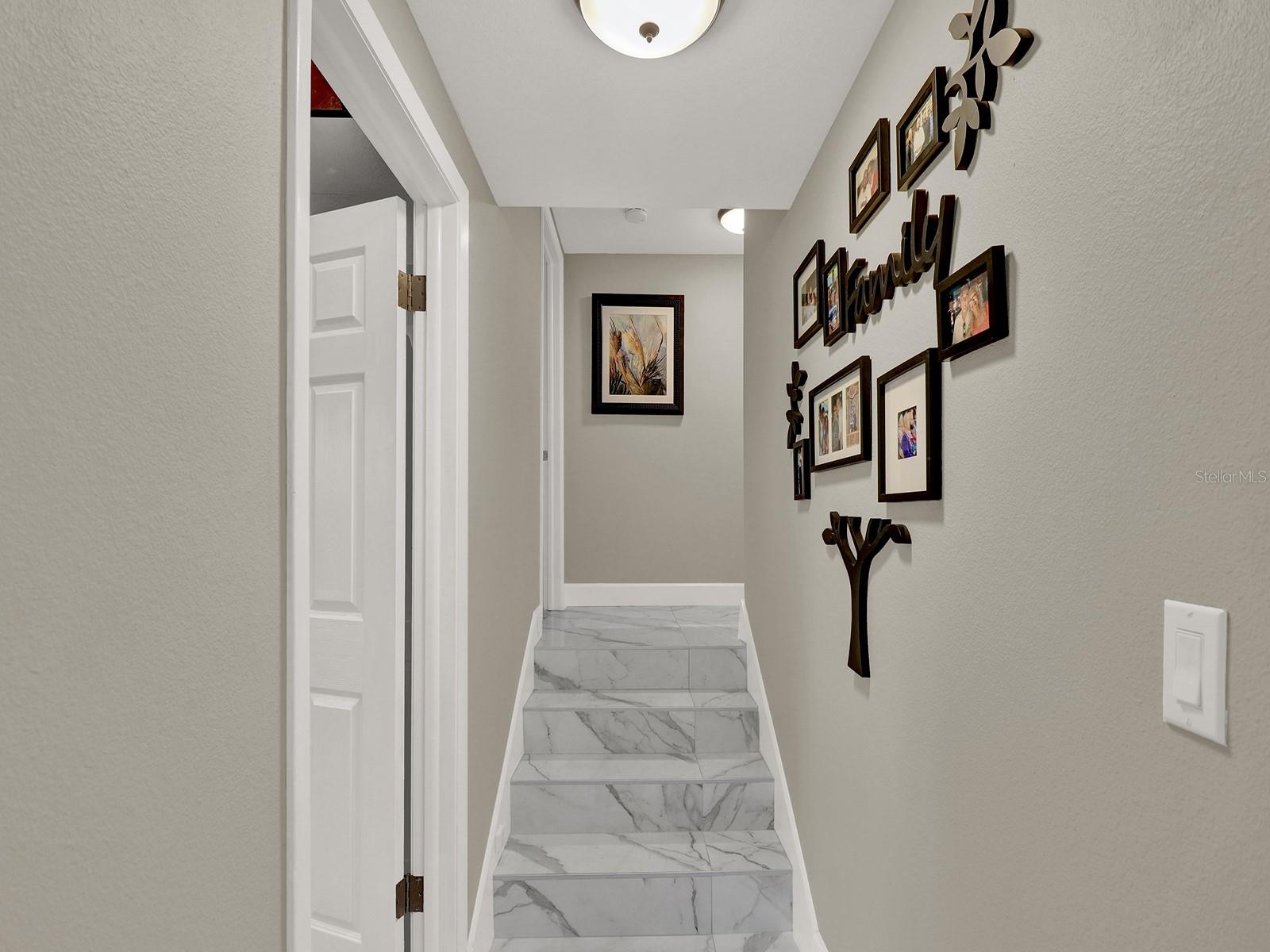 OAK HILL ACRES - Residential