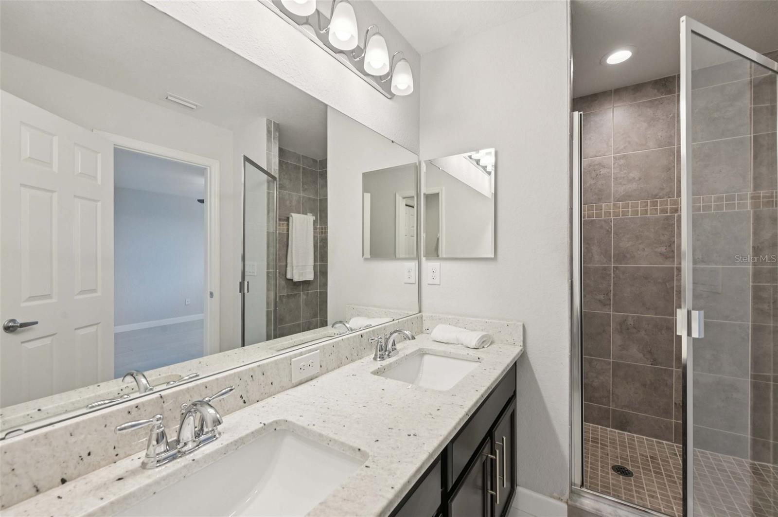 ARTISTRY PH 2E - Residential