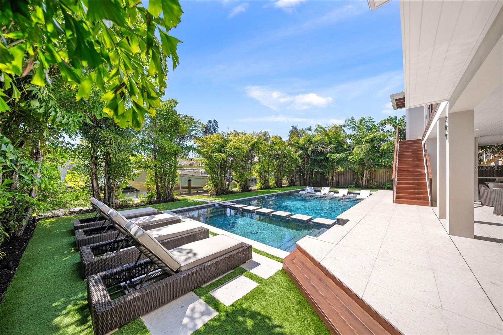 BIMINI BAY ESTATES - Residential