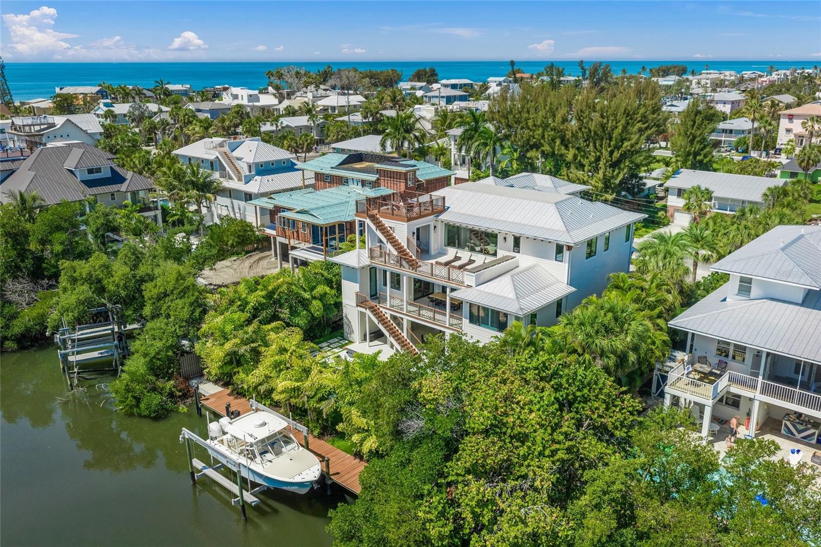 BIMINI BAY ESTATES - Residential