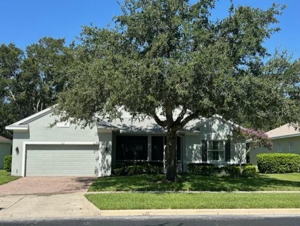 Photo of 1124 Hidden Bluff, Clermont, FL 34711 (MLS # O6378849)