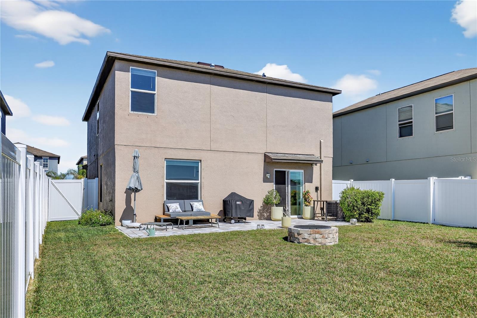 GLENCOVE/BAYPARK PH 2 - Residential