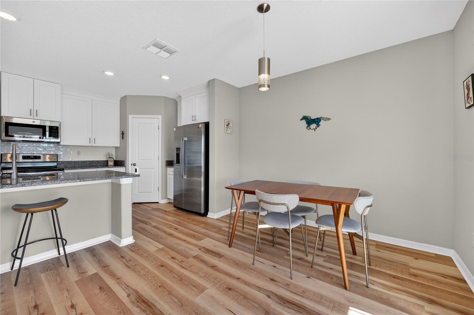 GLENCOVE/BAYPARK PH 2 - Residential