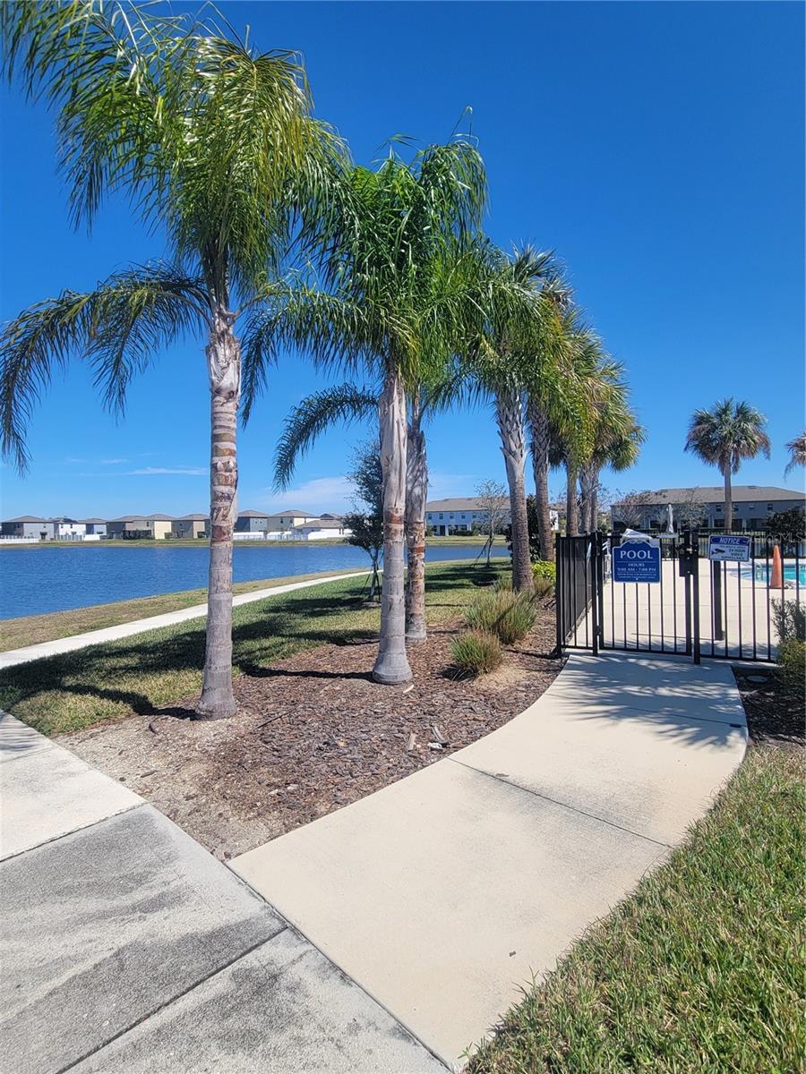 GLENCOVE/BAYPARK PH 2 - Residential