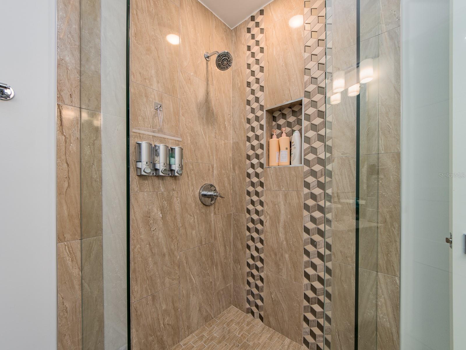 PURA VIDA RESIDENCES CONDO - Residential