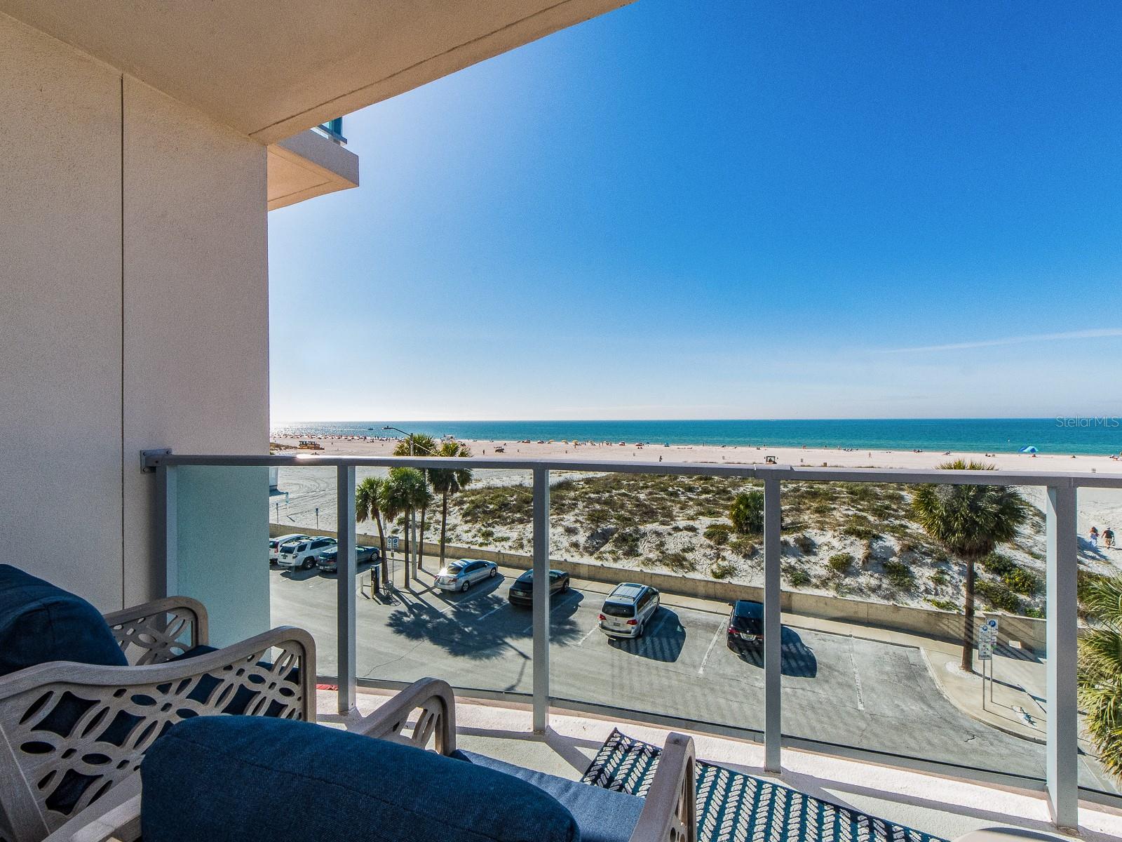 PURA VIDA RESIDENCES CONDO - Residential