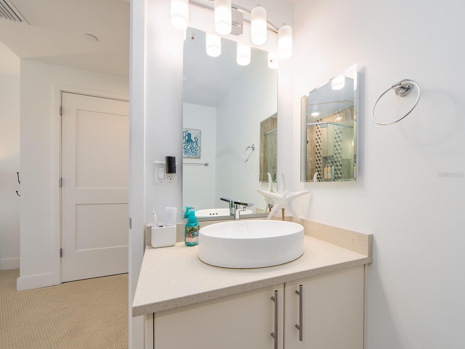 PURA VIDA RESIDENCES CONDO - Residential