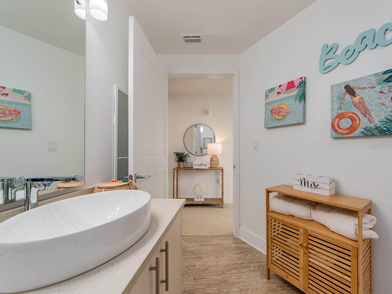 PURA VIDA RESIDENCES CONDO - Residential