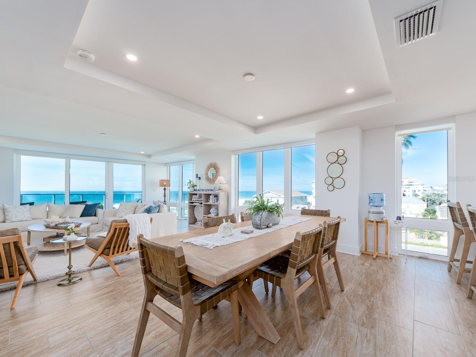 PURA VIDA RESIDENCES CONDO - Residential