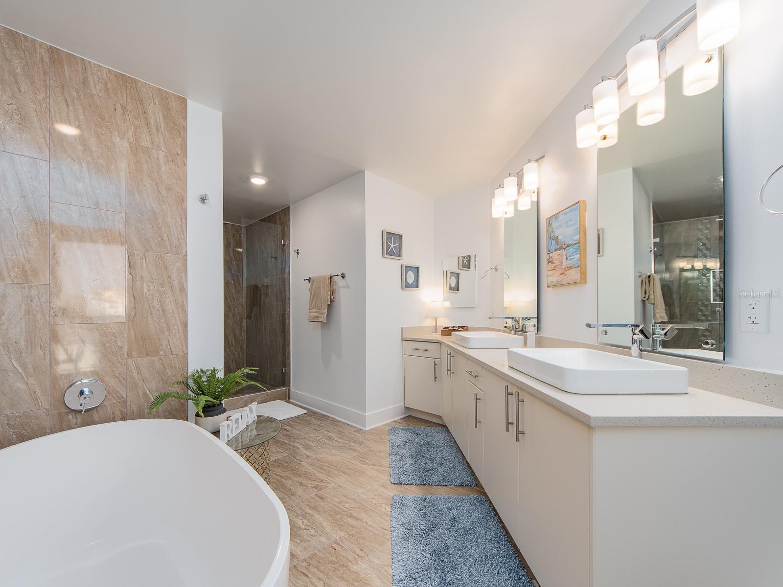 PURA VIDA RESIDENCES CONDO - Residential