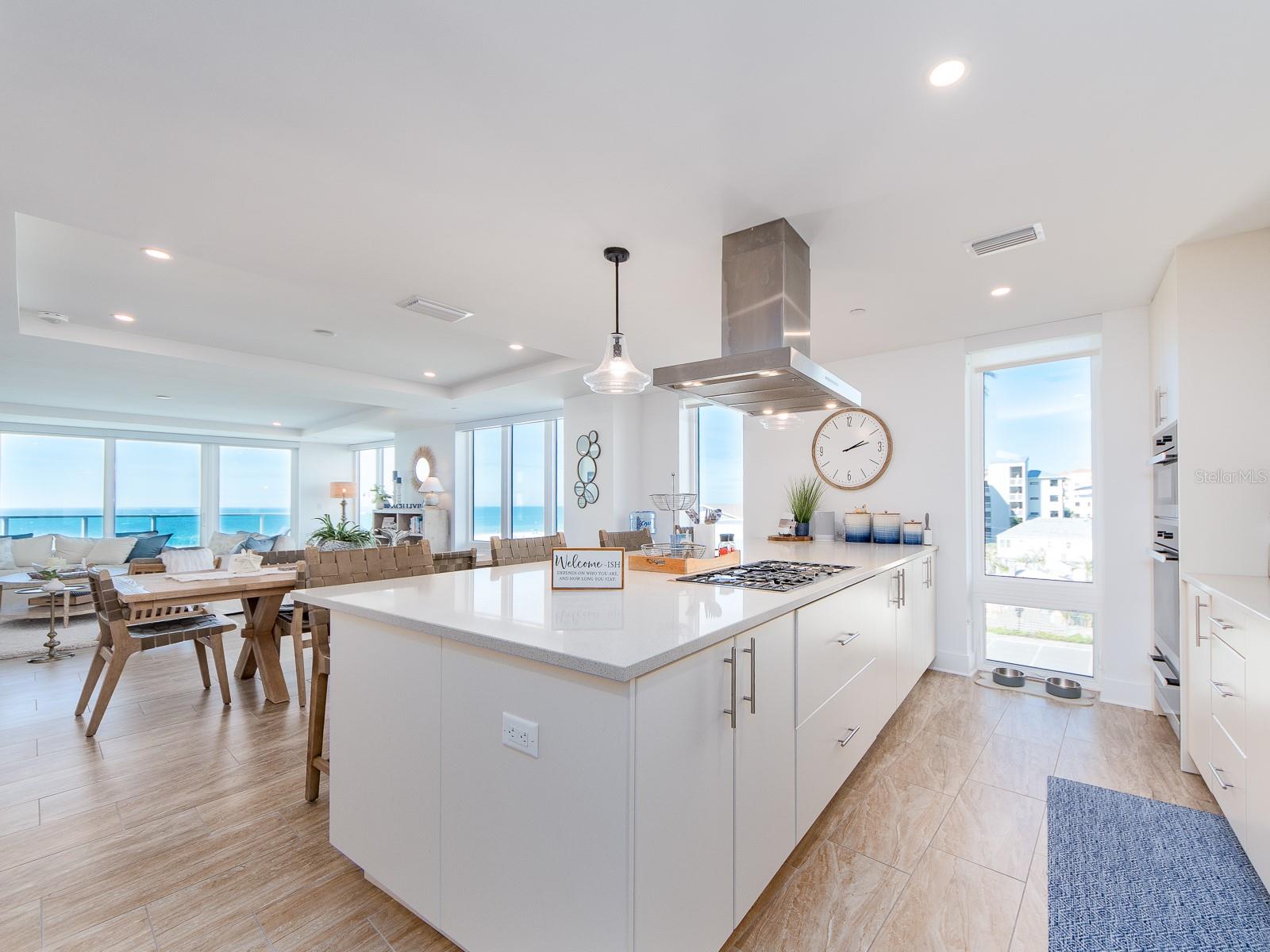 PURA VIDA RESIDENCES CONDO - Residential