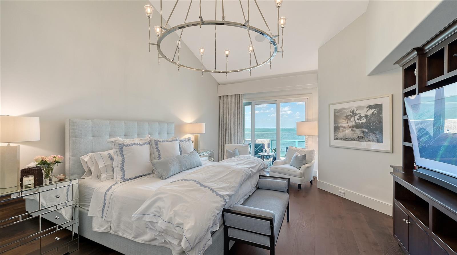 TANGERINE BAY CLUB - Residential