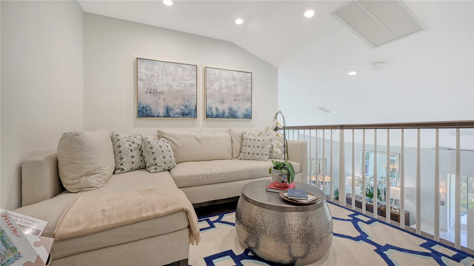 TANGERINE BAY CLUB - Residential