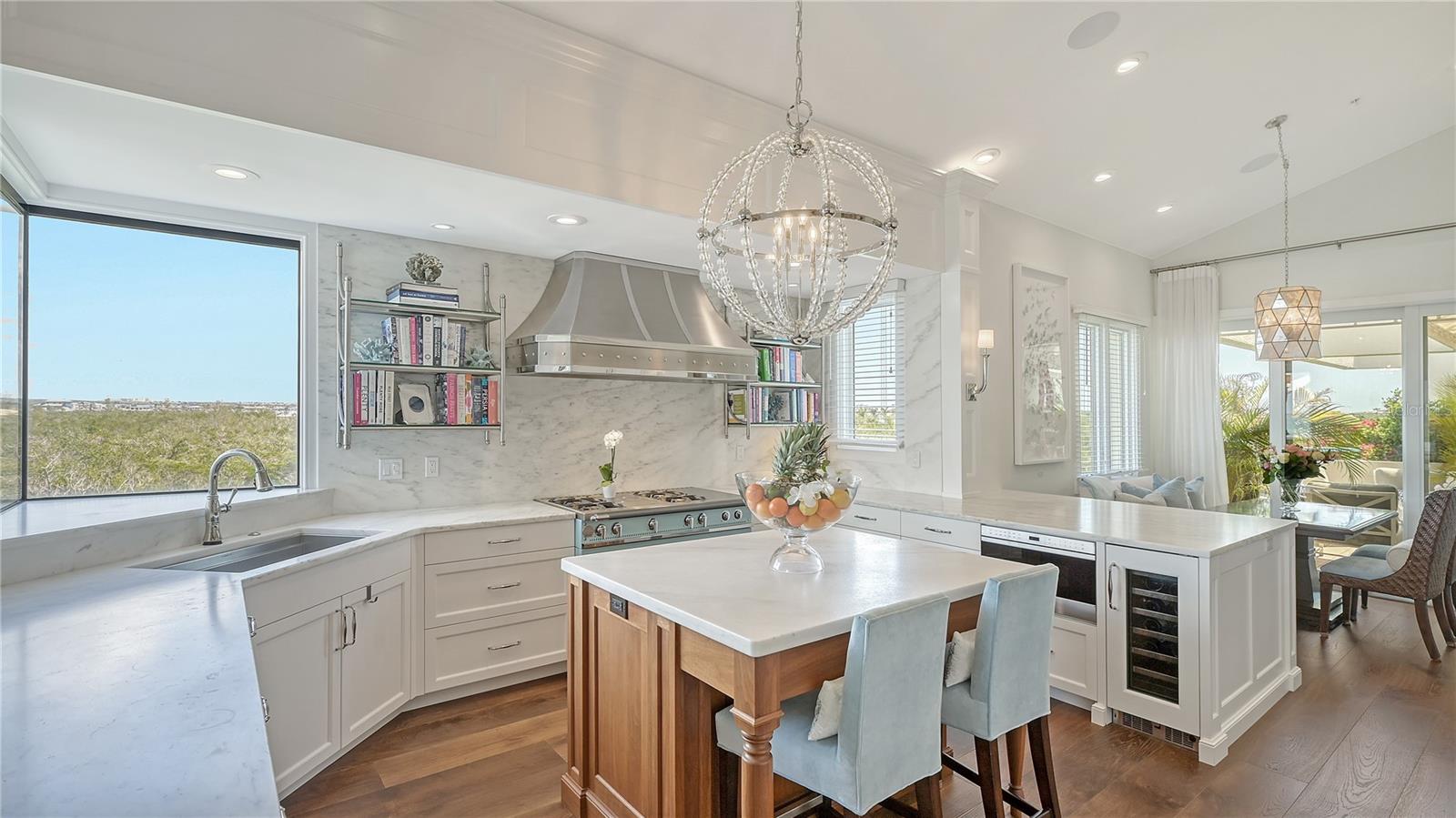 TANGERINE BAY CLUB - Residential