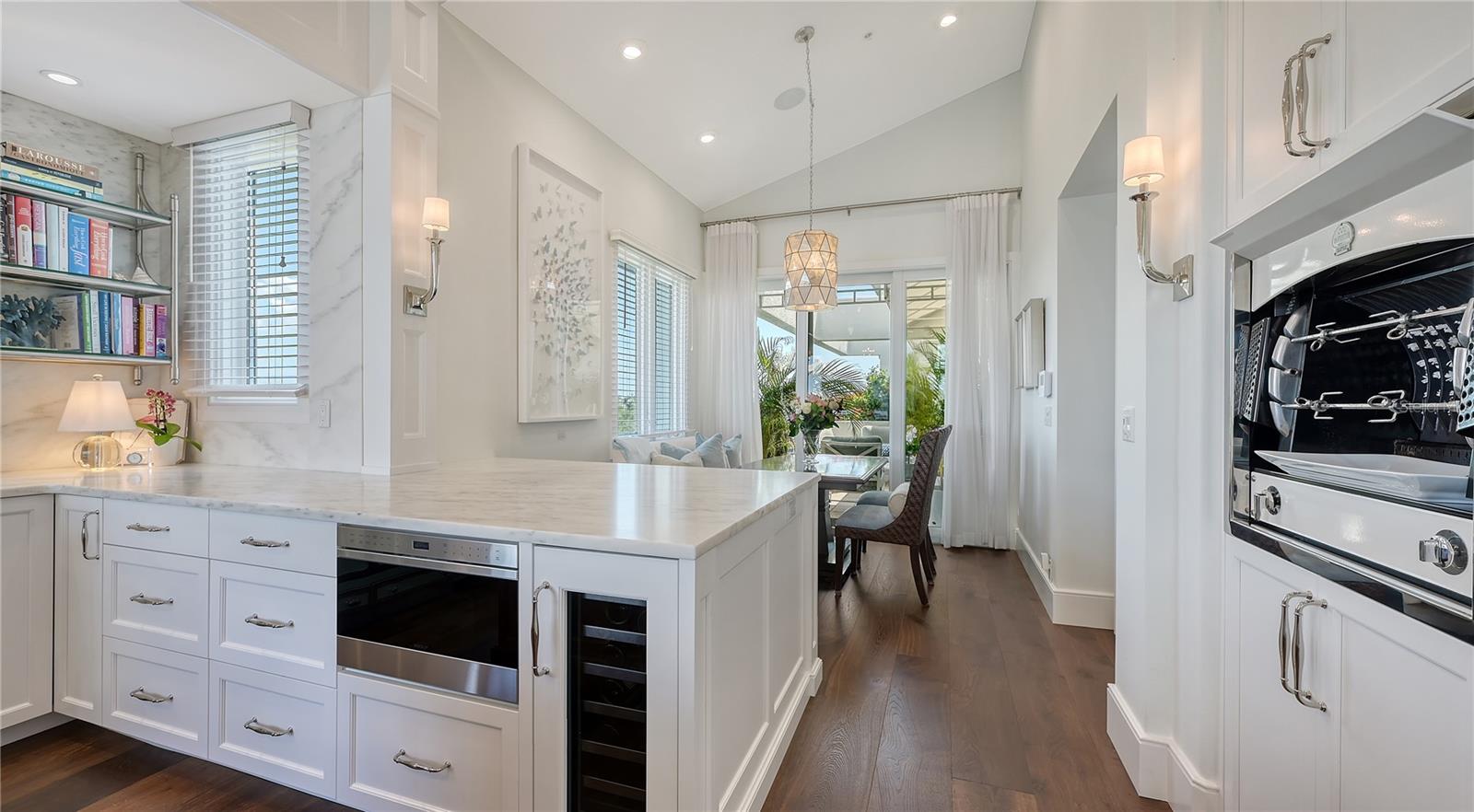 TANGERINE BAY CLUB - Residential