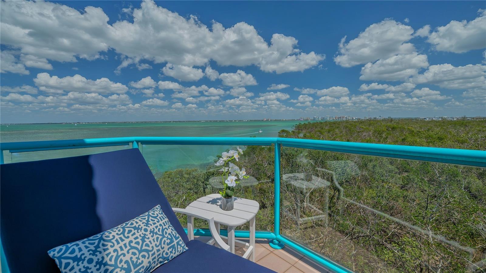 TANGERINE BAY CLUB - Residential