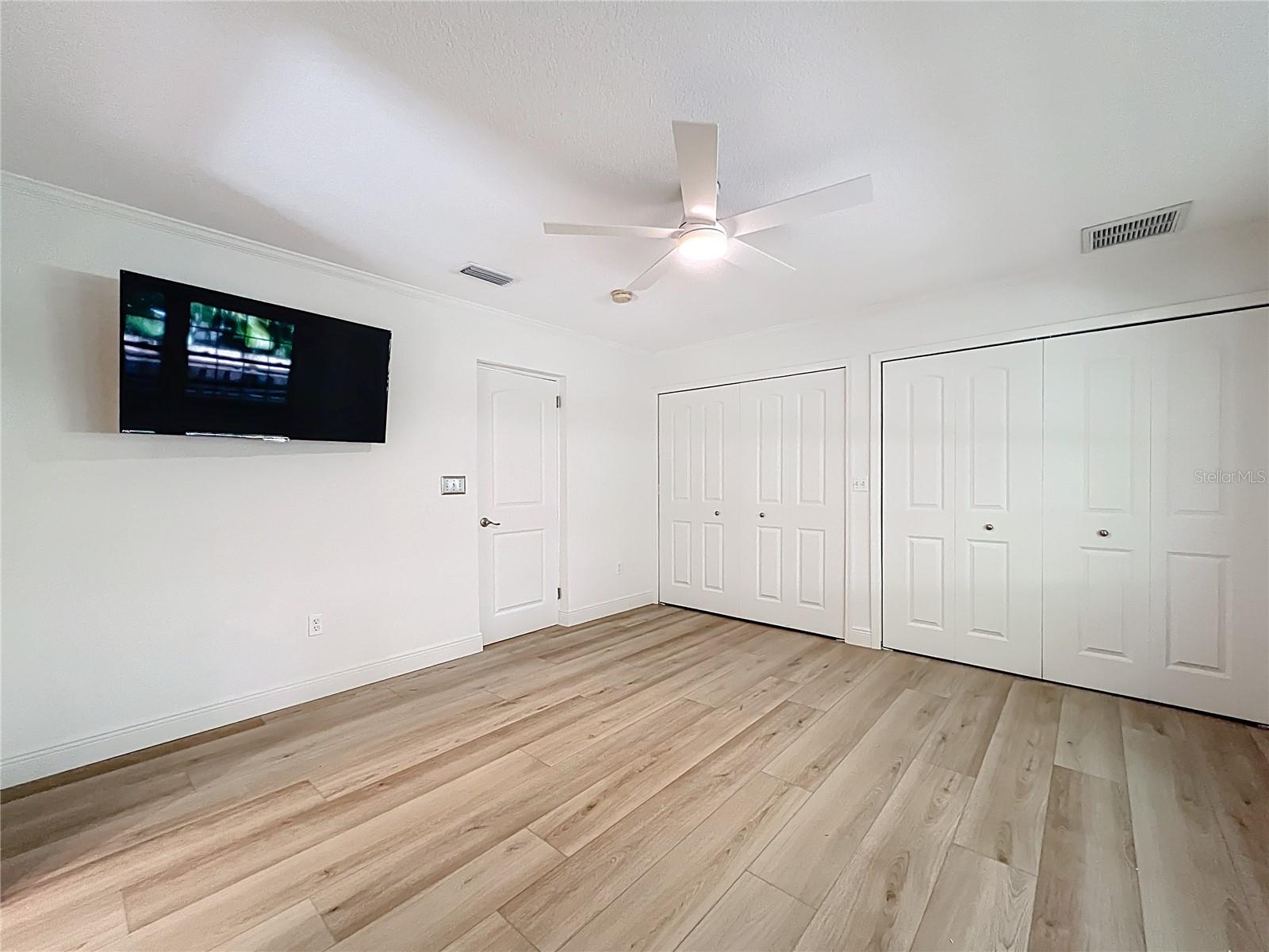 BURNS F J REALTY COS REV - Residential