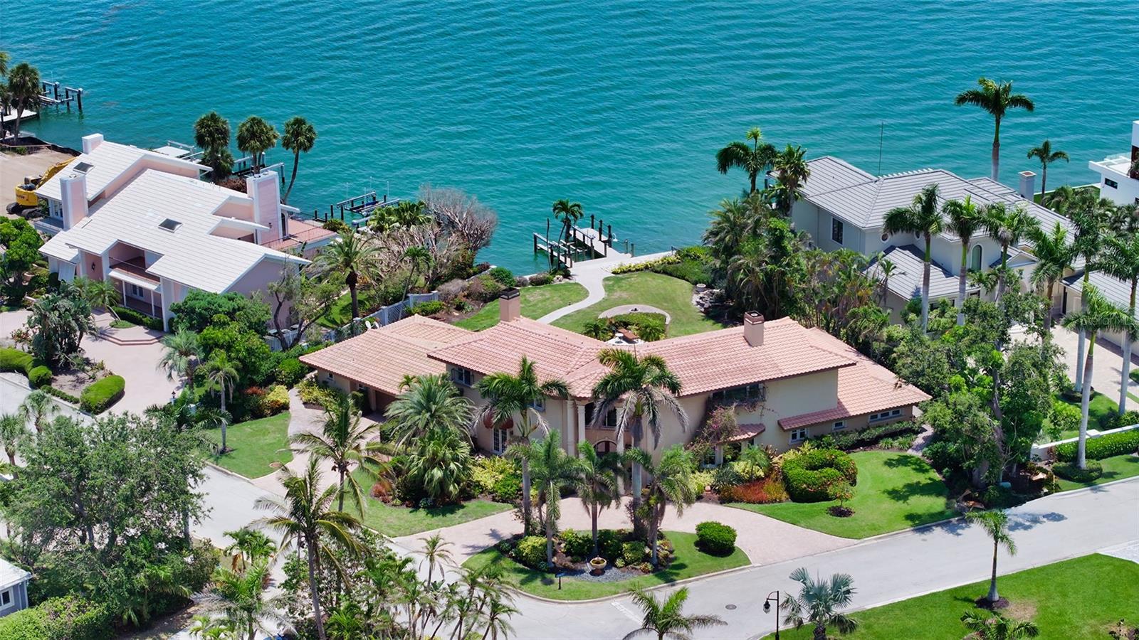 203 ROBIN DRIVE