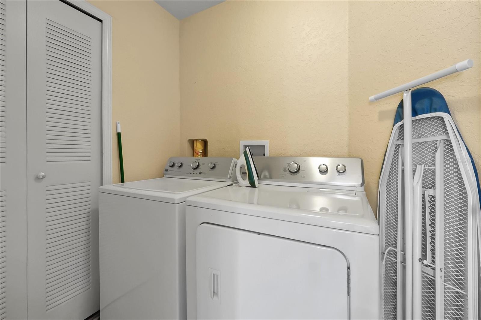 REGAL OAKS AT OLD TOWN - Residential