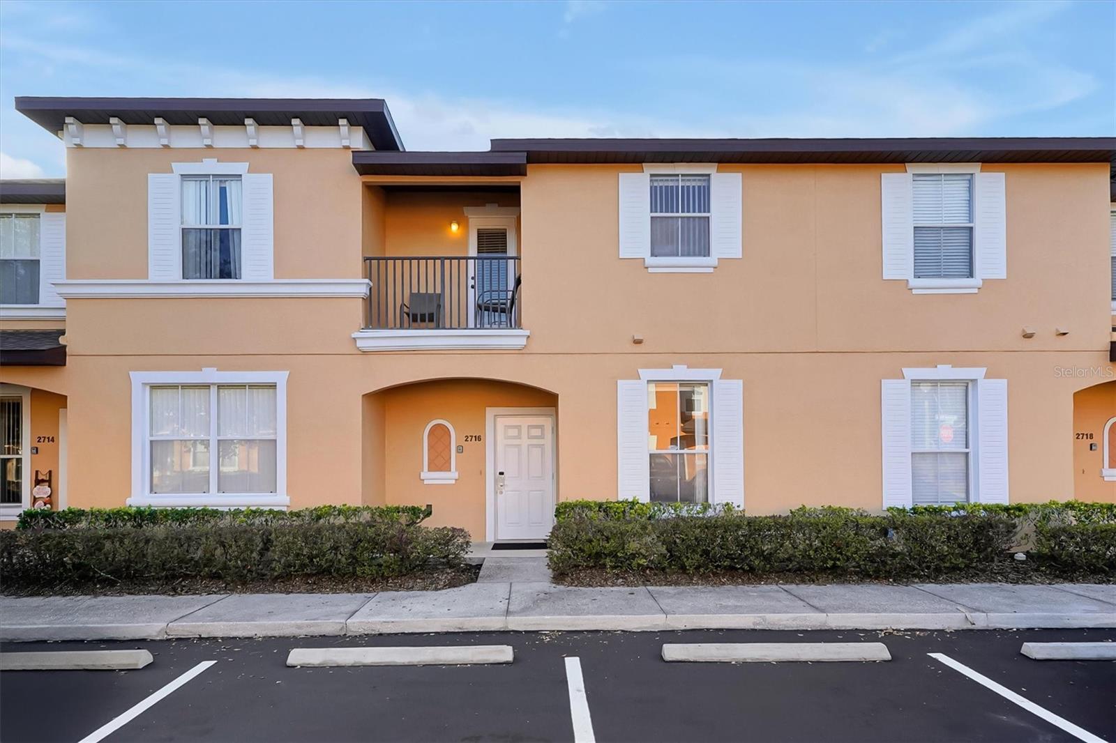 REGAL OAKS AT OLD TOWN - Residential