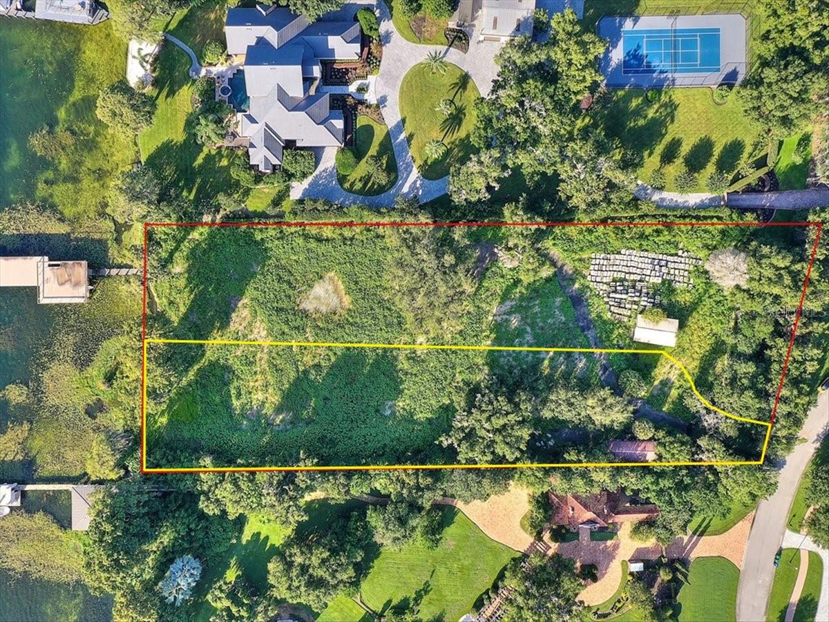 CHAINE DU LAC - Land