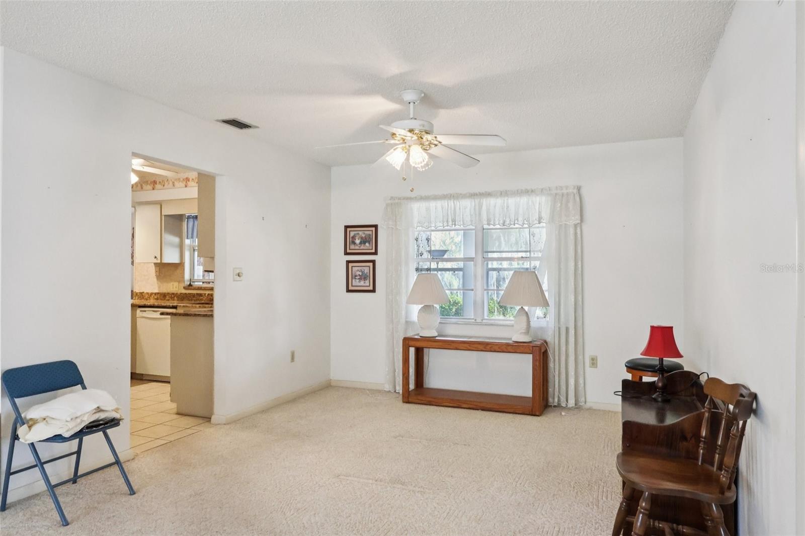 12 SUN AIR BOULEVARD E