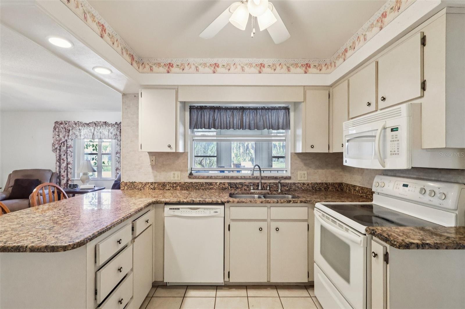 SUN-AIR COUNTRY CLUB ADD 03 - Residential