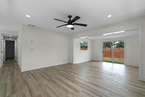 Single Family Residence in ORLANDO FL 4043 BOBOLINK LANE 12.jpg