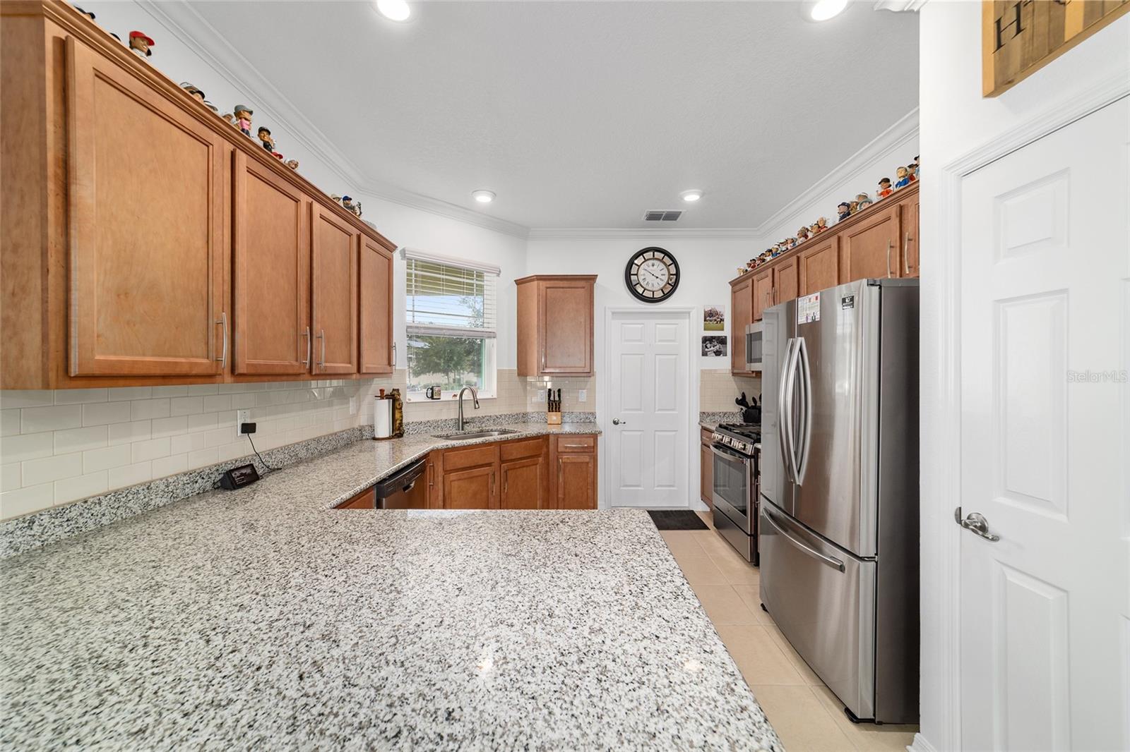 ON TOP OF THE WORLD - Residential