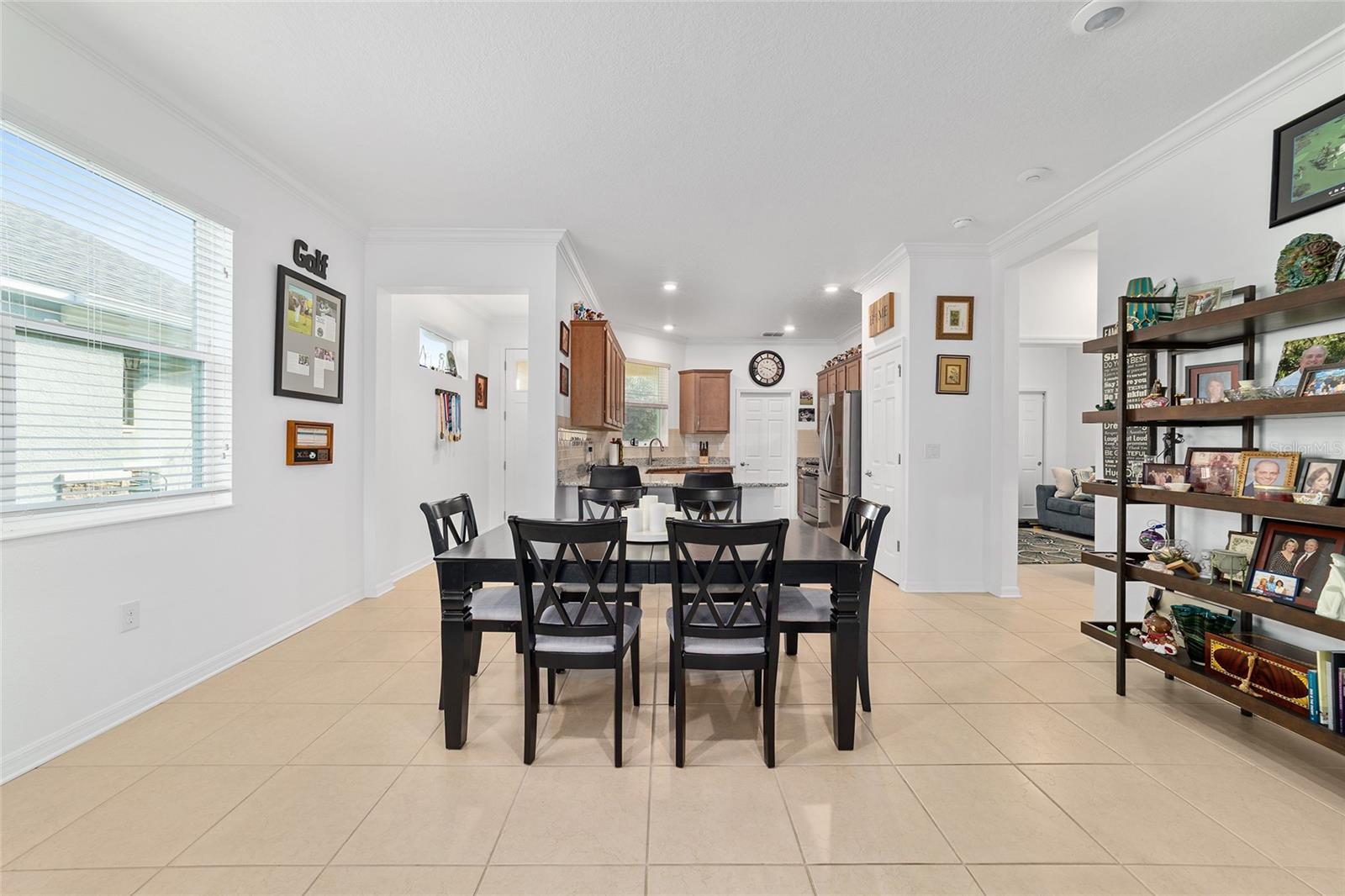 ON TOP OF THE WORLD - Residential