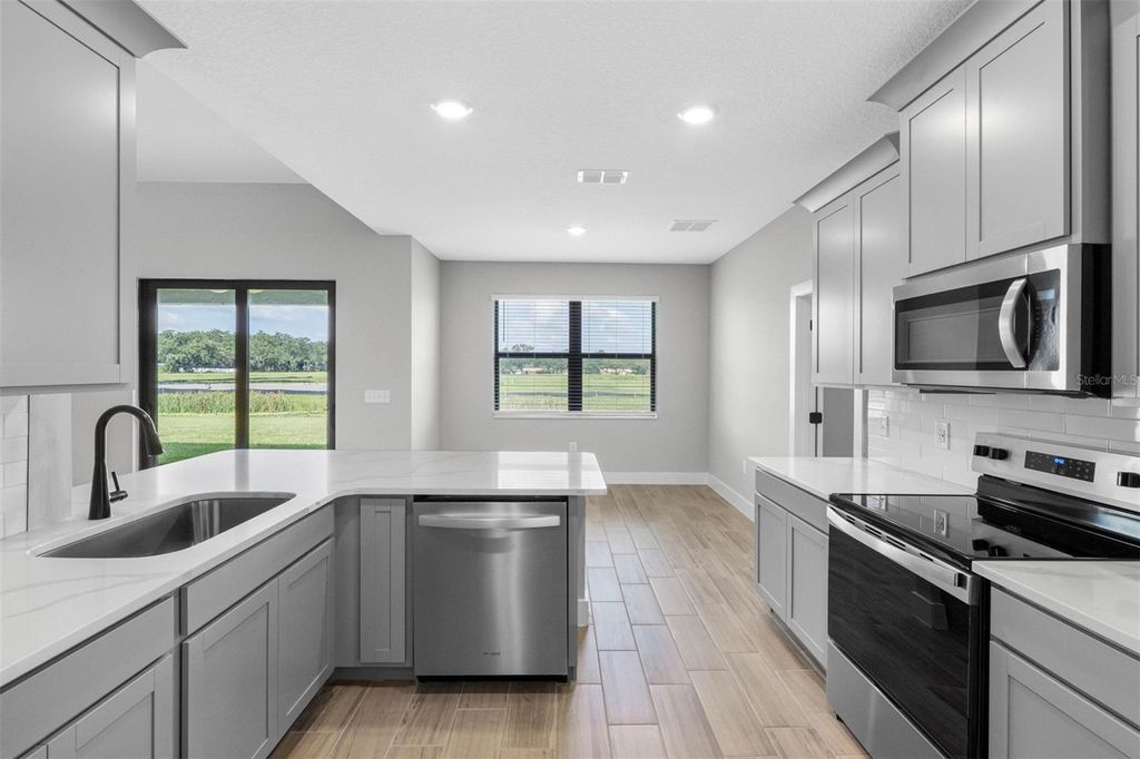 Photo of 13501 Walden Sheffield Road, Dover, FL 33527 (MLS # TB8453905)