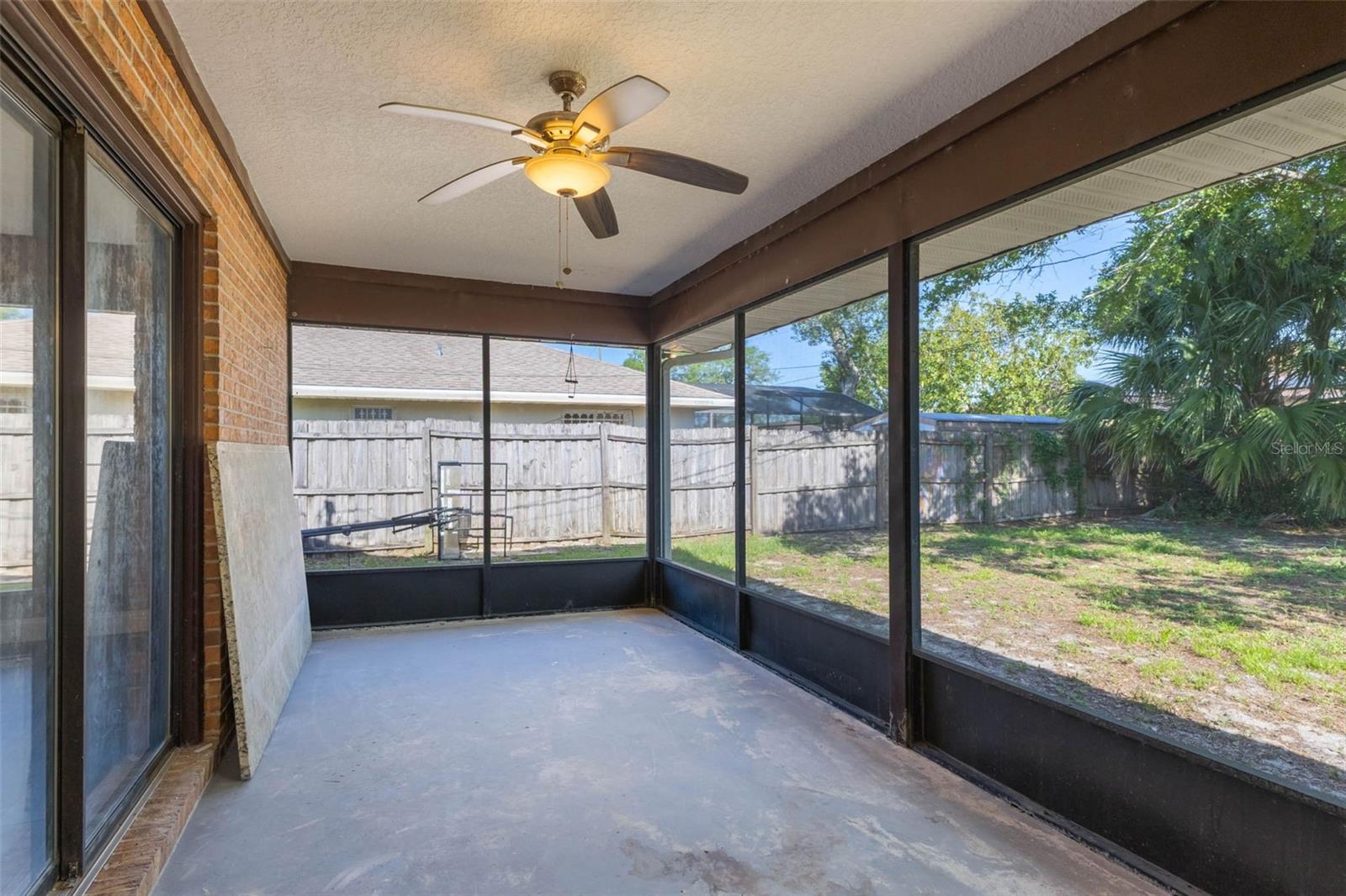1022 BLUE HORIZON DRIVE