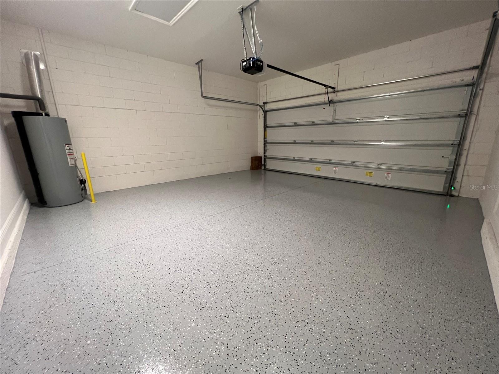 ARDMORE RESERVE PH VI A - Residential Lease