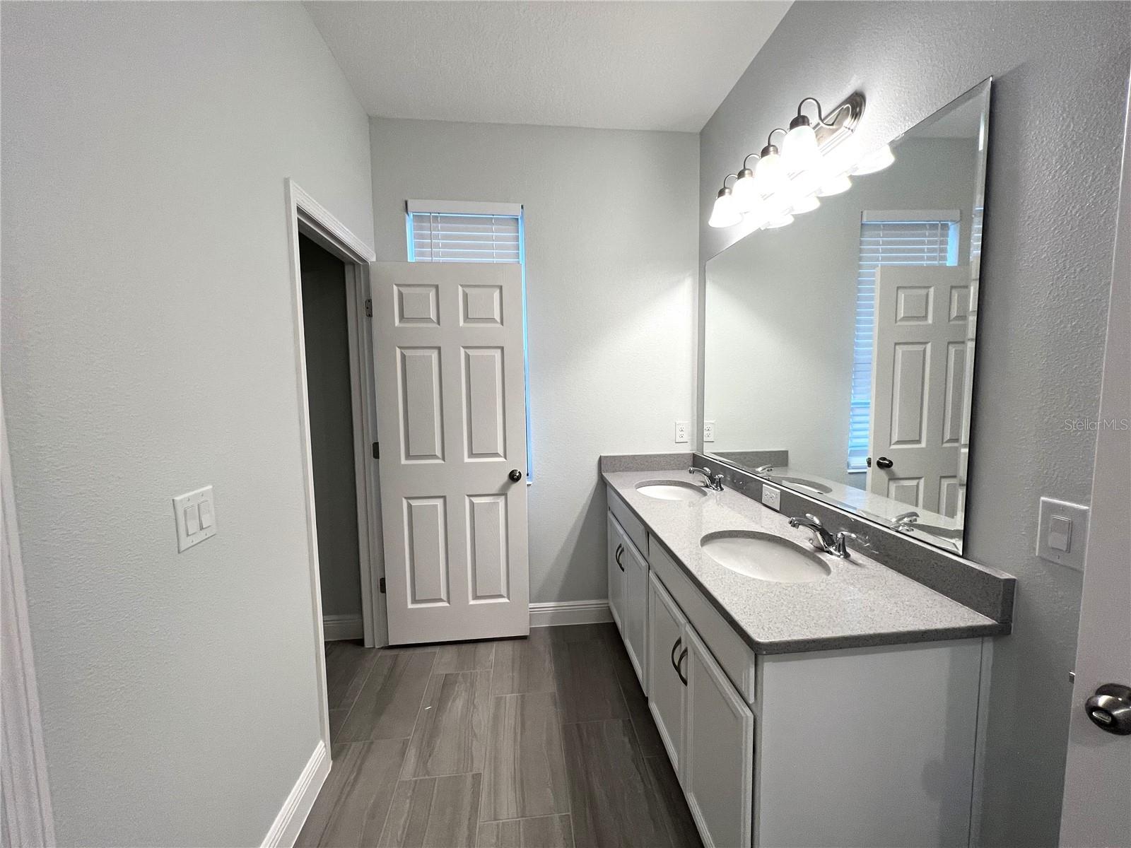 ARDMORE RESERVE PH VI A - Residential Lease