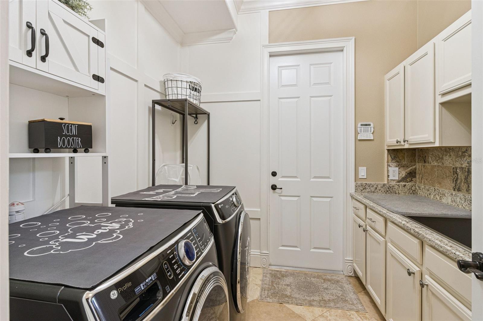STONE HEDGE SUB - Residential