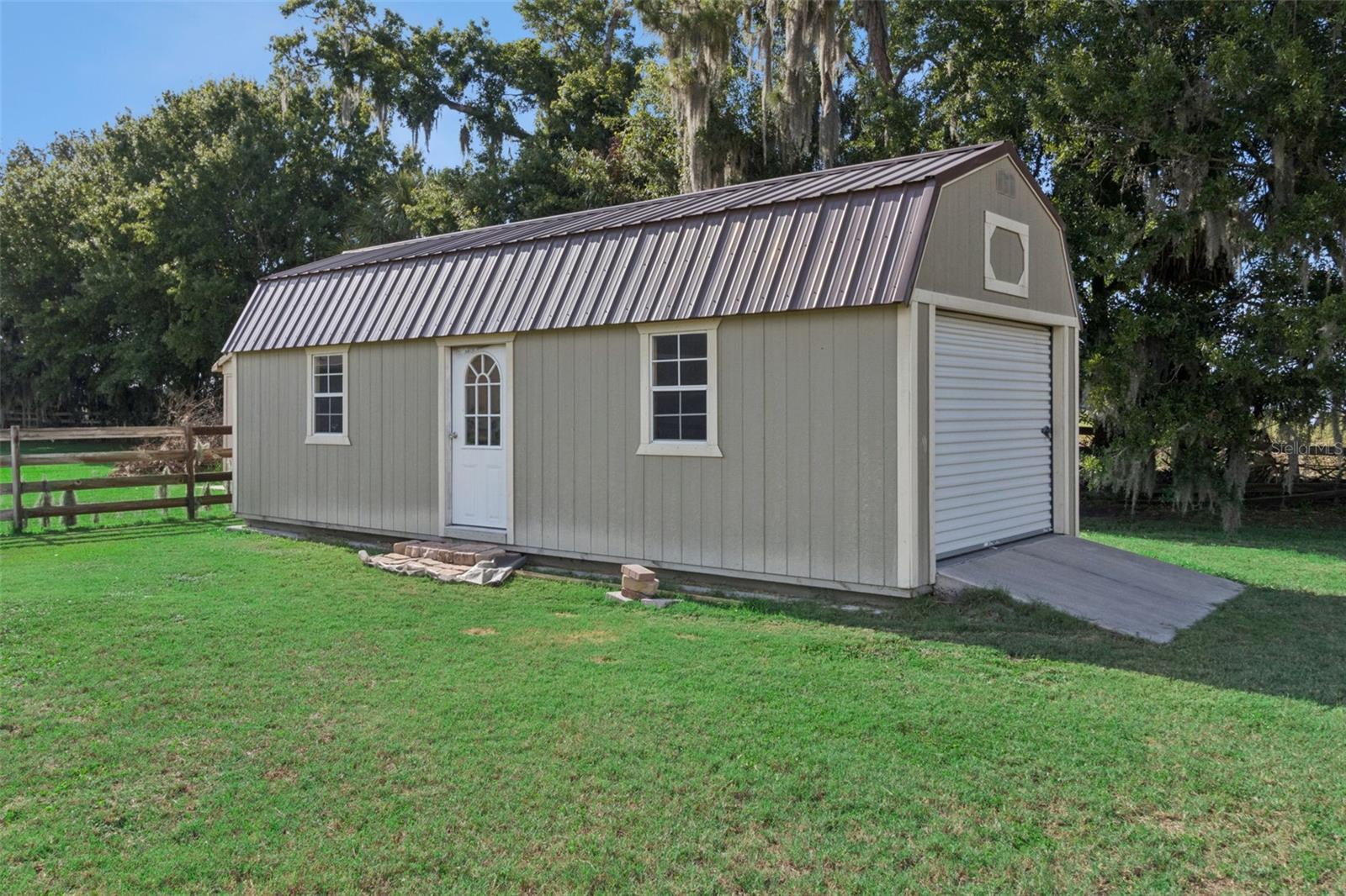 STONE HEDGE SUB - Residential