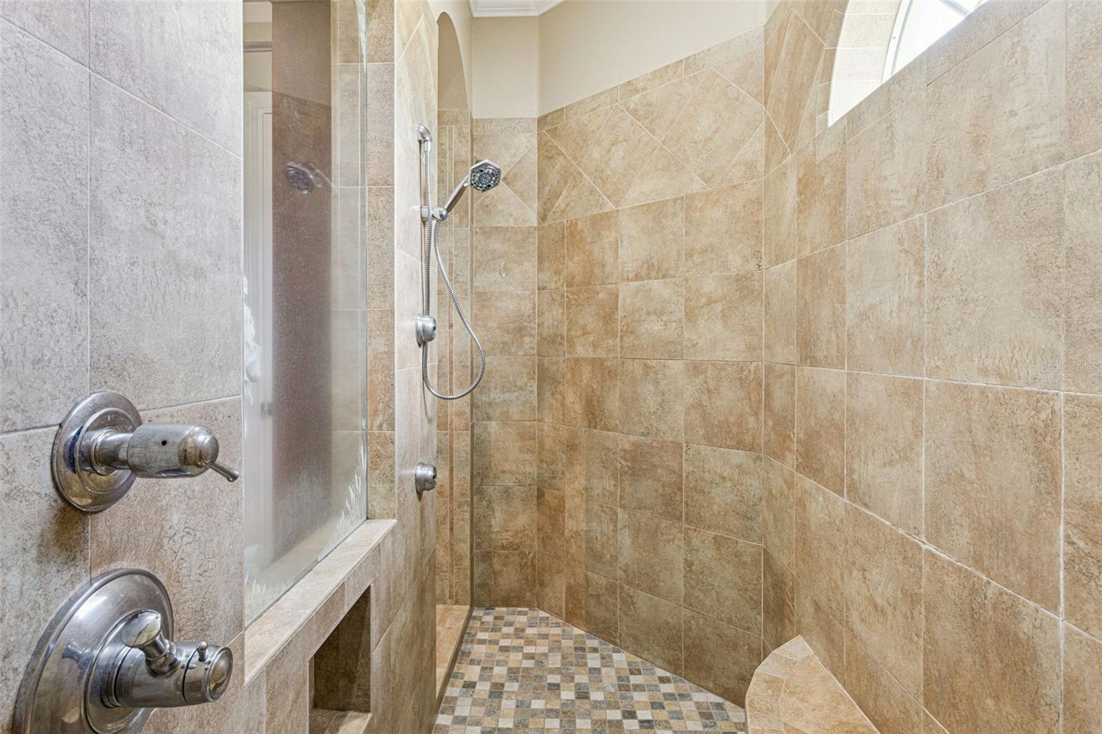STONE HEDGE SUB - Residential